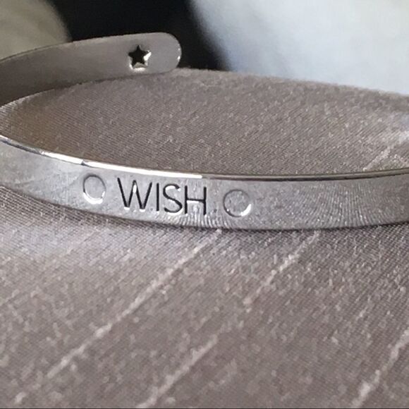 Silver Tone Wish Adjustable Bracelet NWT - Picture 6 of 7